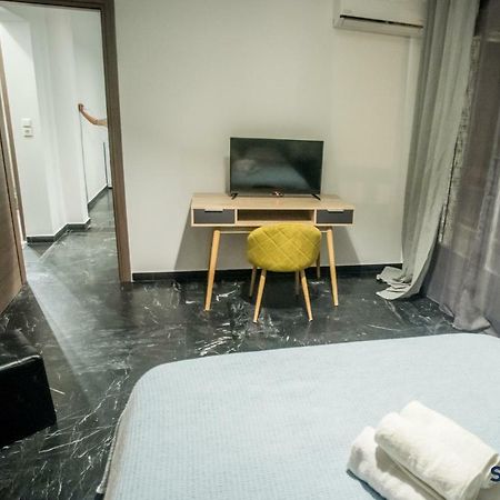 Explore Greece From Bright City Centre Apartment Chalkís 외부 사진